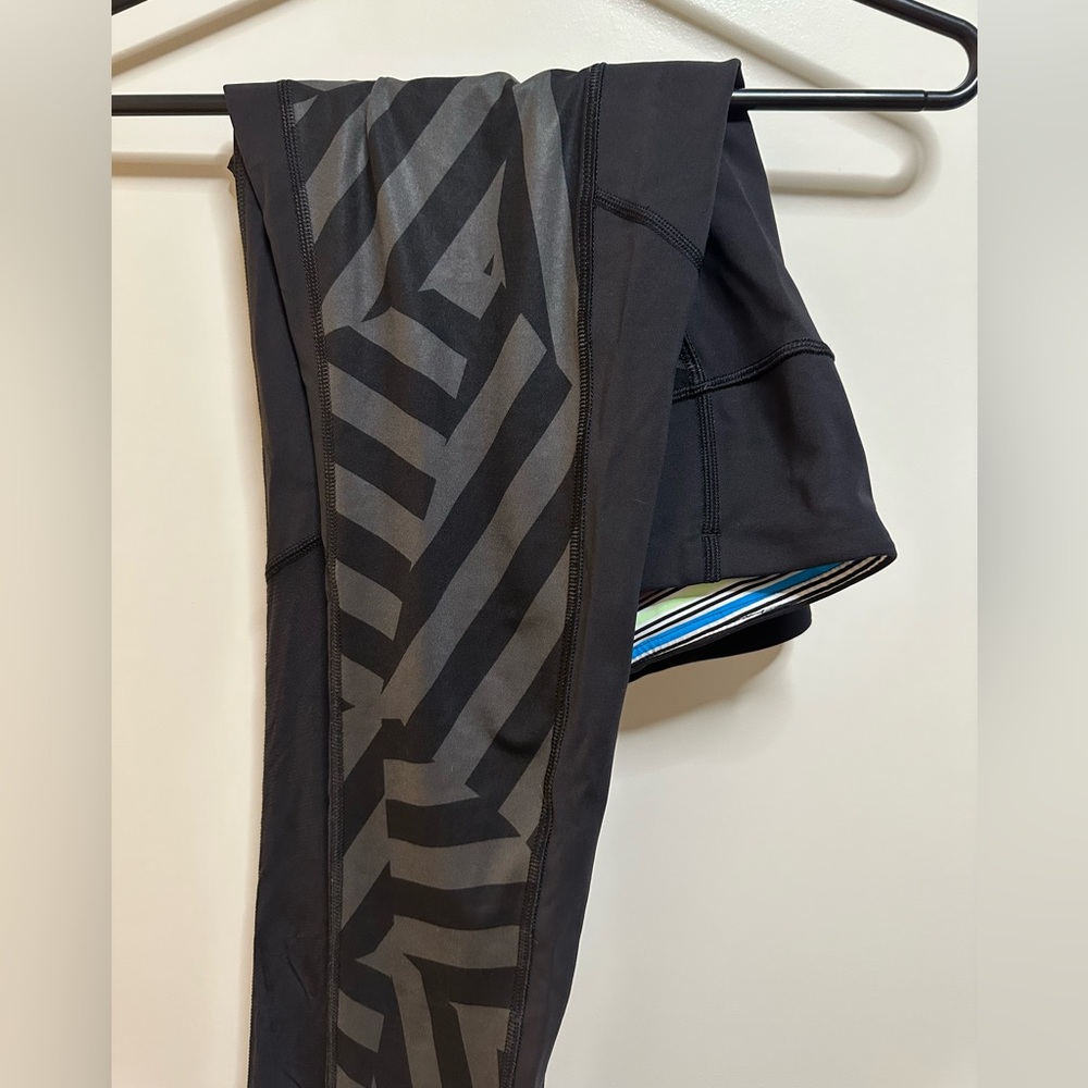 Lululemon black long leggings!